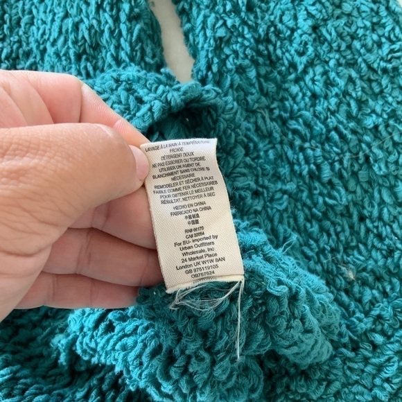 𝅺FREE People Womens Cropped Bell Sleeves Sweater - Picture 6 of 11